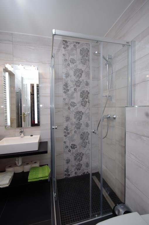 Regina Delux Apartman Gyula Exterior photo
